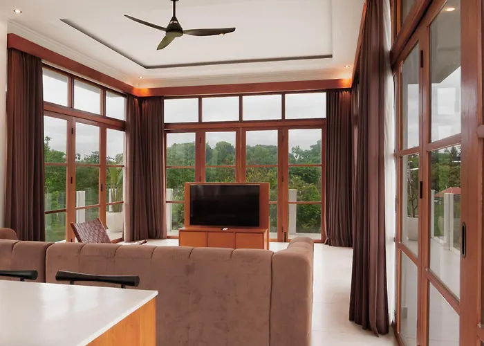 Ulu Penthouse By Tanya Pink Uluwatu